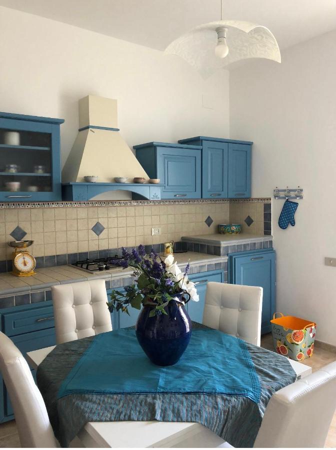 Ad Un Passo Dal Blu Villa Partinico Luaran gambar