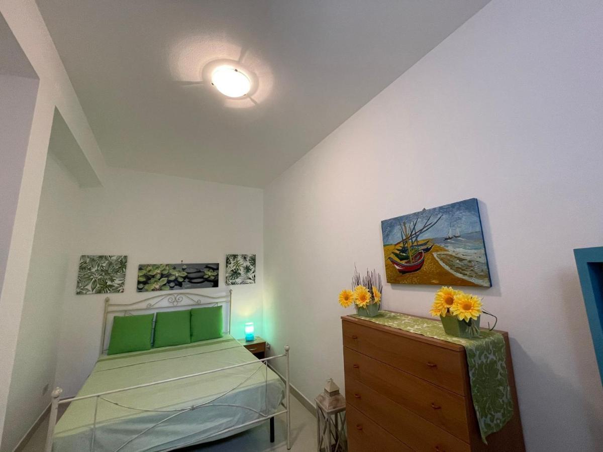 Ad Un Passo Dal Blu Villa Partinico Luaran gambar