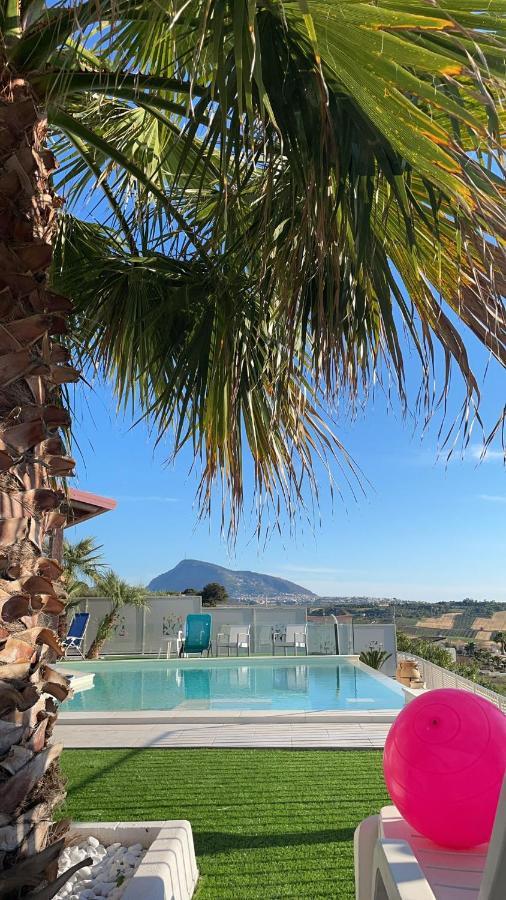 Ad Un Passo Dal Blu Villa Partinico Luaran gambar