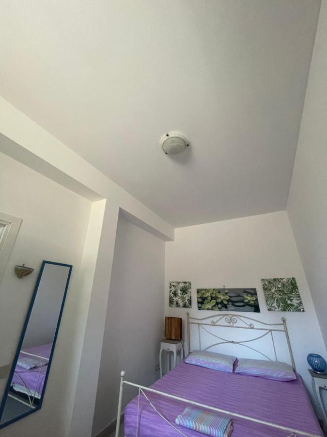 Ad Un Passo Dal Blu Villa Partinico Luaran gambar